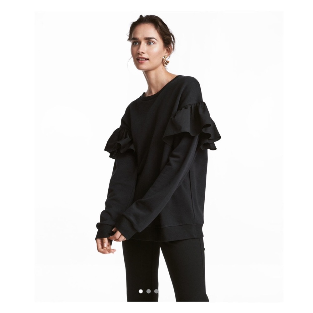 Black Sweat Shirt with Frill